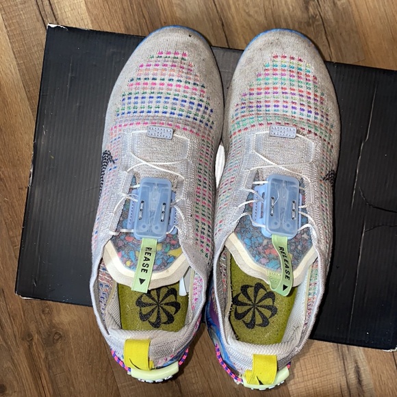 Nike vapormax flyknit 2020 multi color - Picture 6 of 7